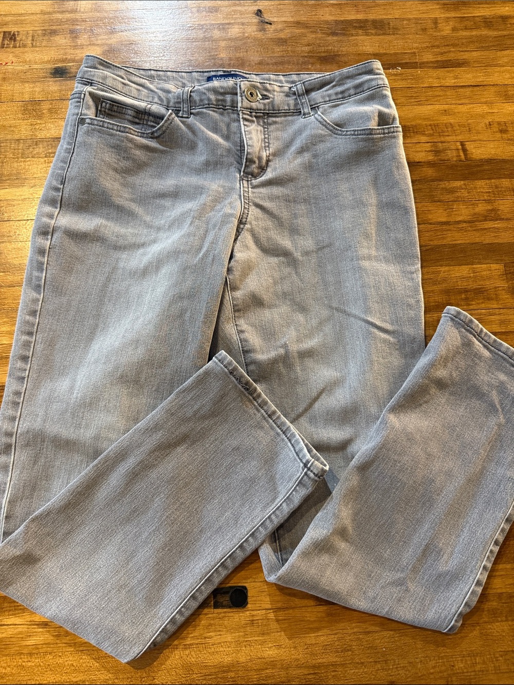 Bandolino jeans Mandie size 8 Short Grey (g18)